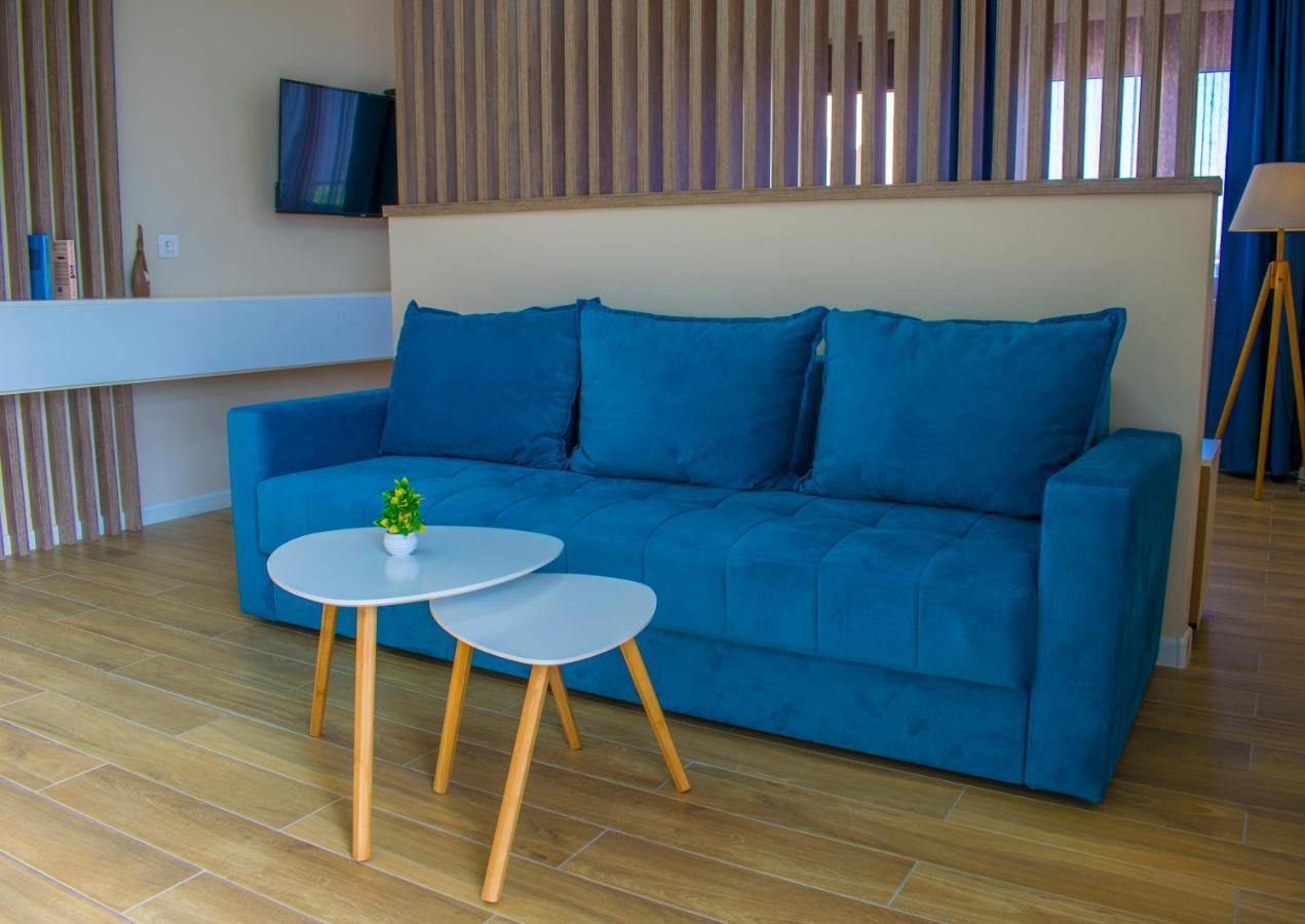Apartments Kan Улцин Екстериор снимка